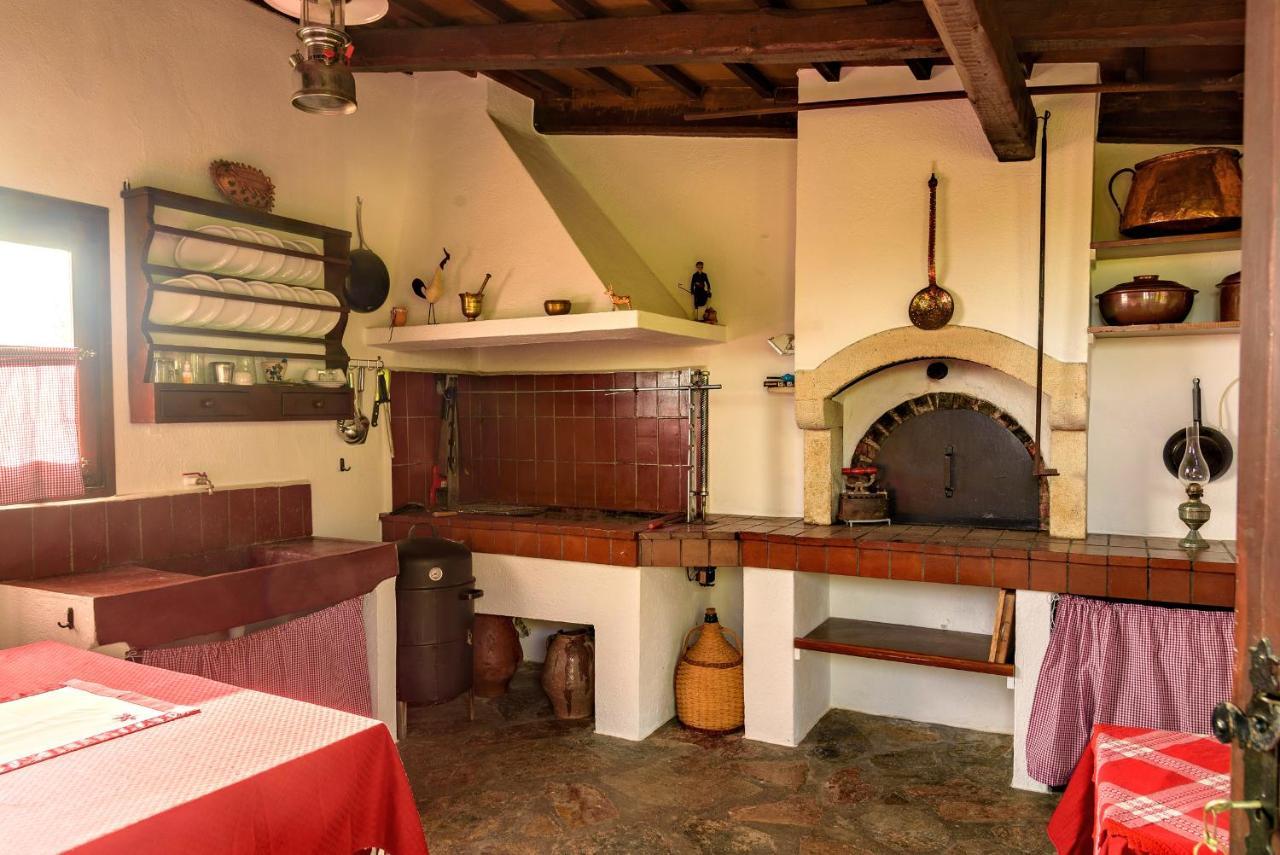 Villa Fyllosia Archanes Esterno foto