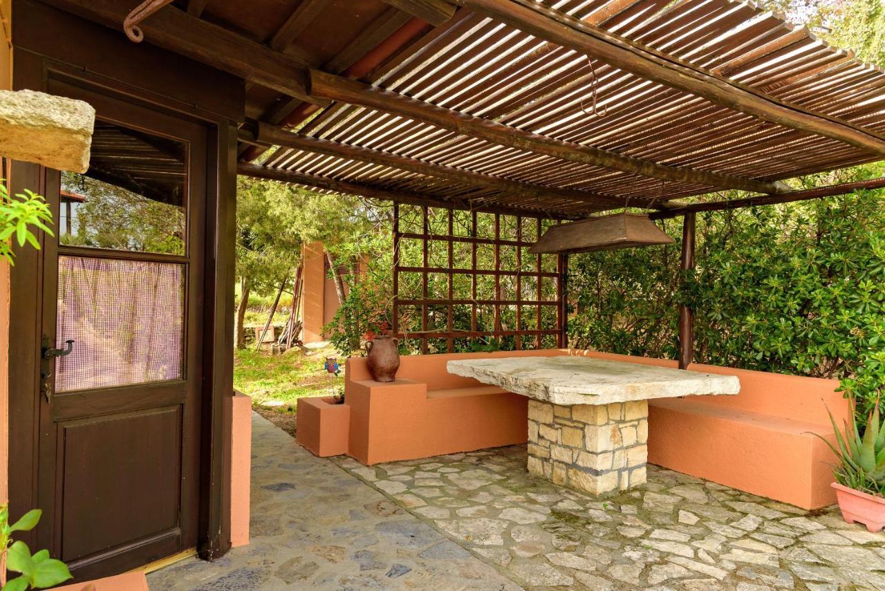 Villa Fyllosia Archanes Esterno foto