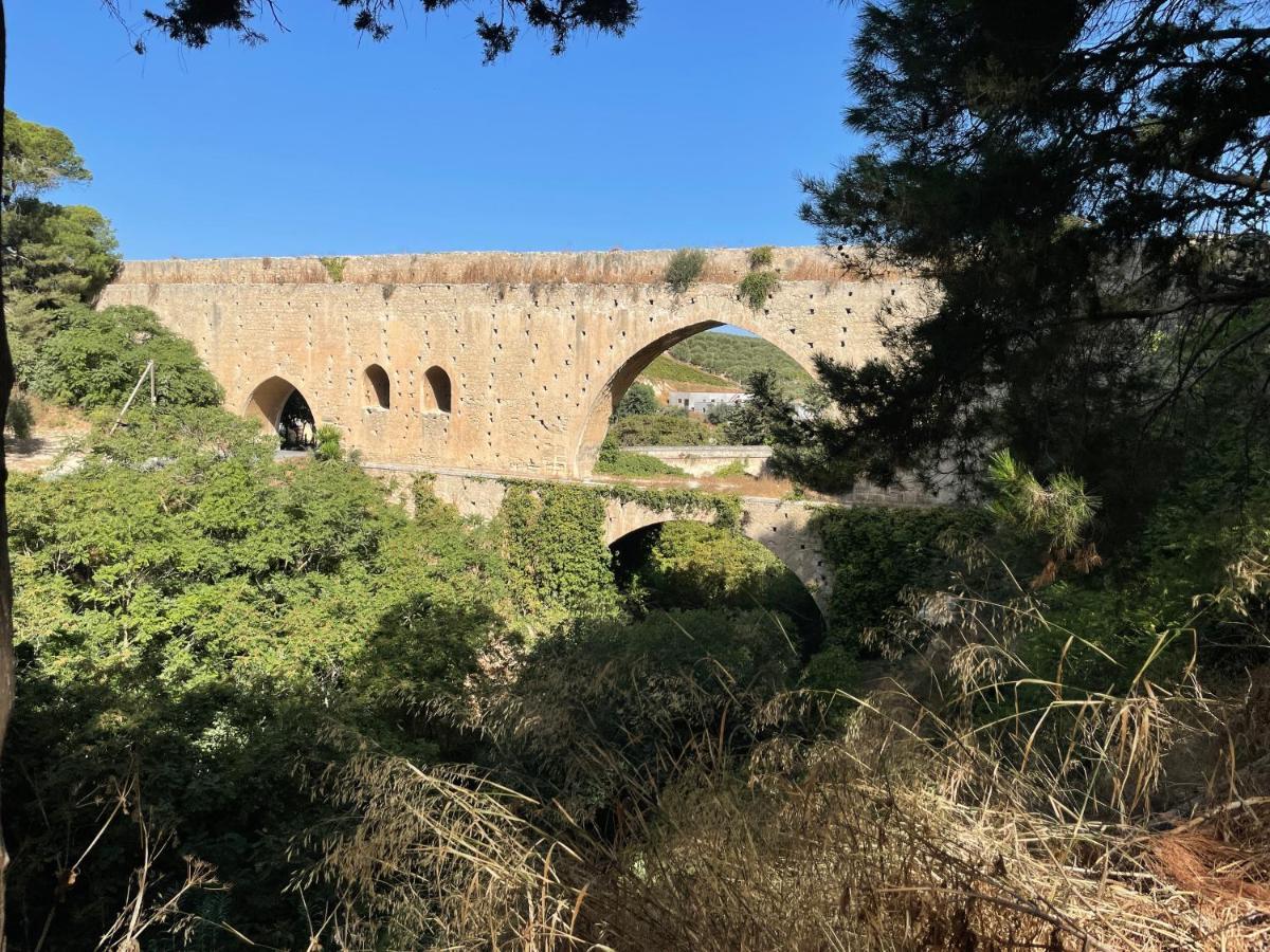 Villa Fyllosia Archanes Esterno foto