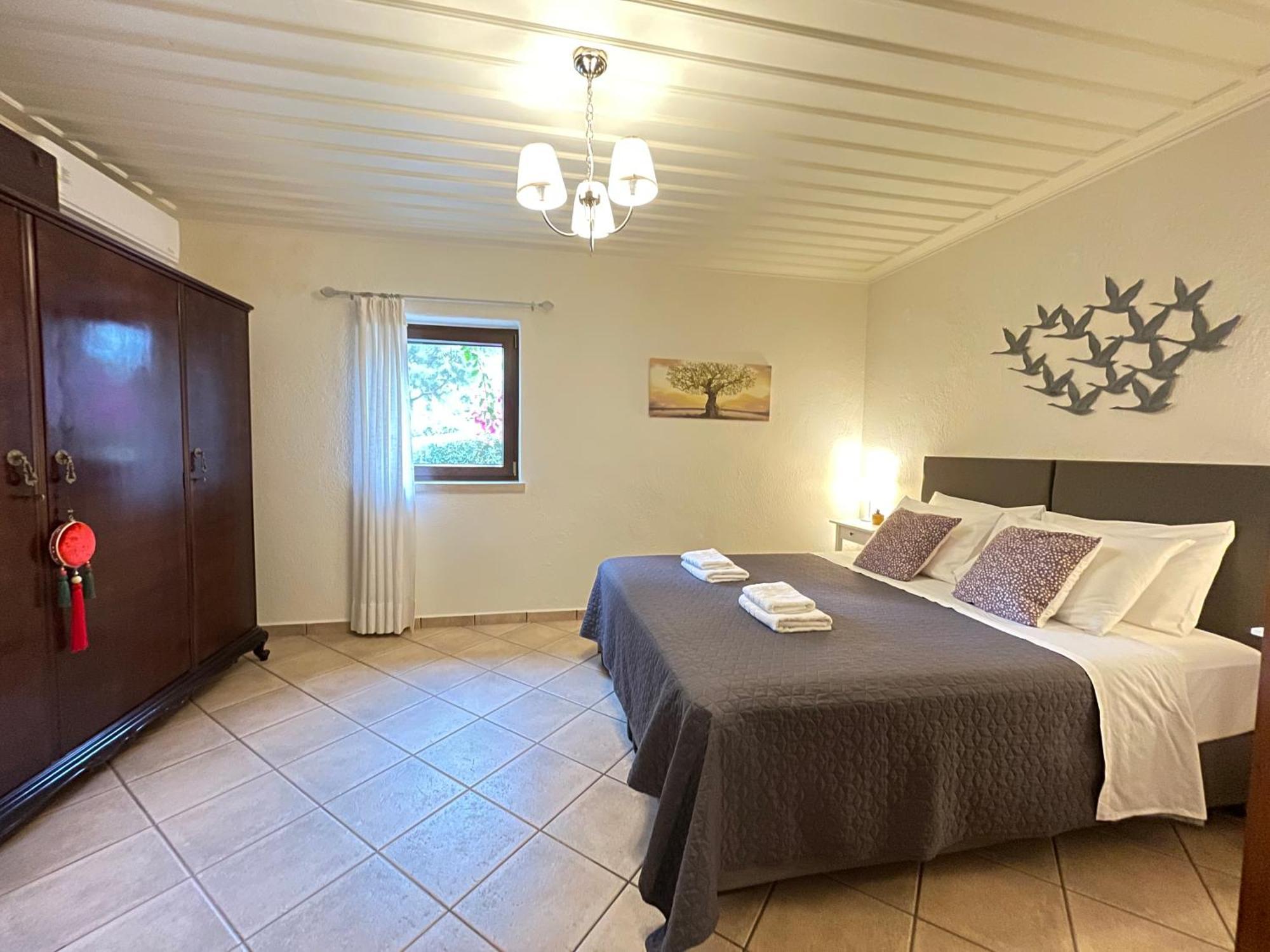 Villa Fyllosia Archanes Esterno foto